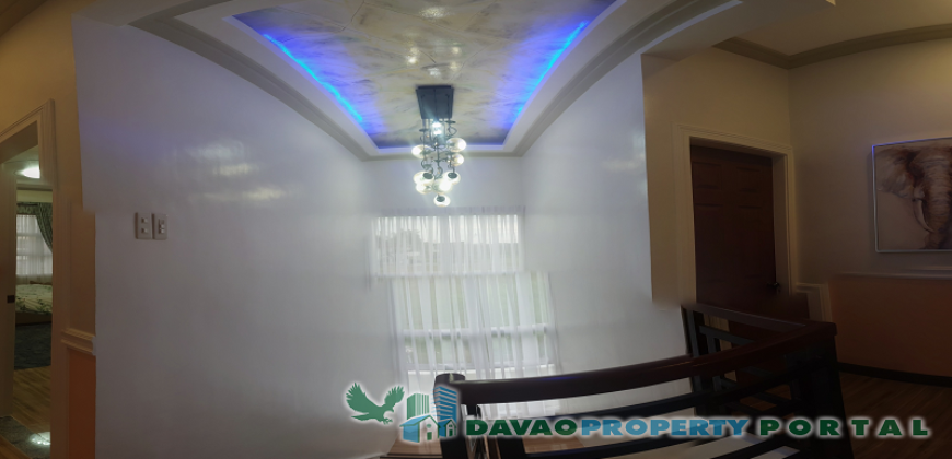 Stunning Two Storey House Near Davao Airport